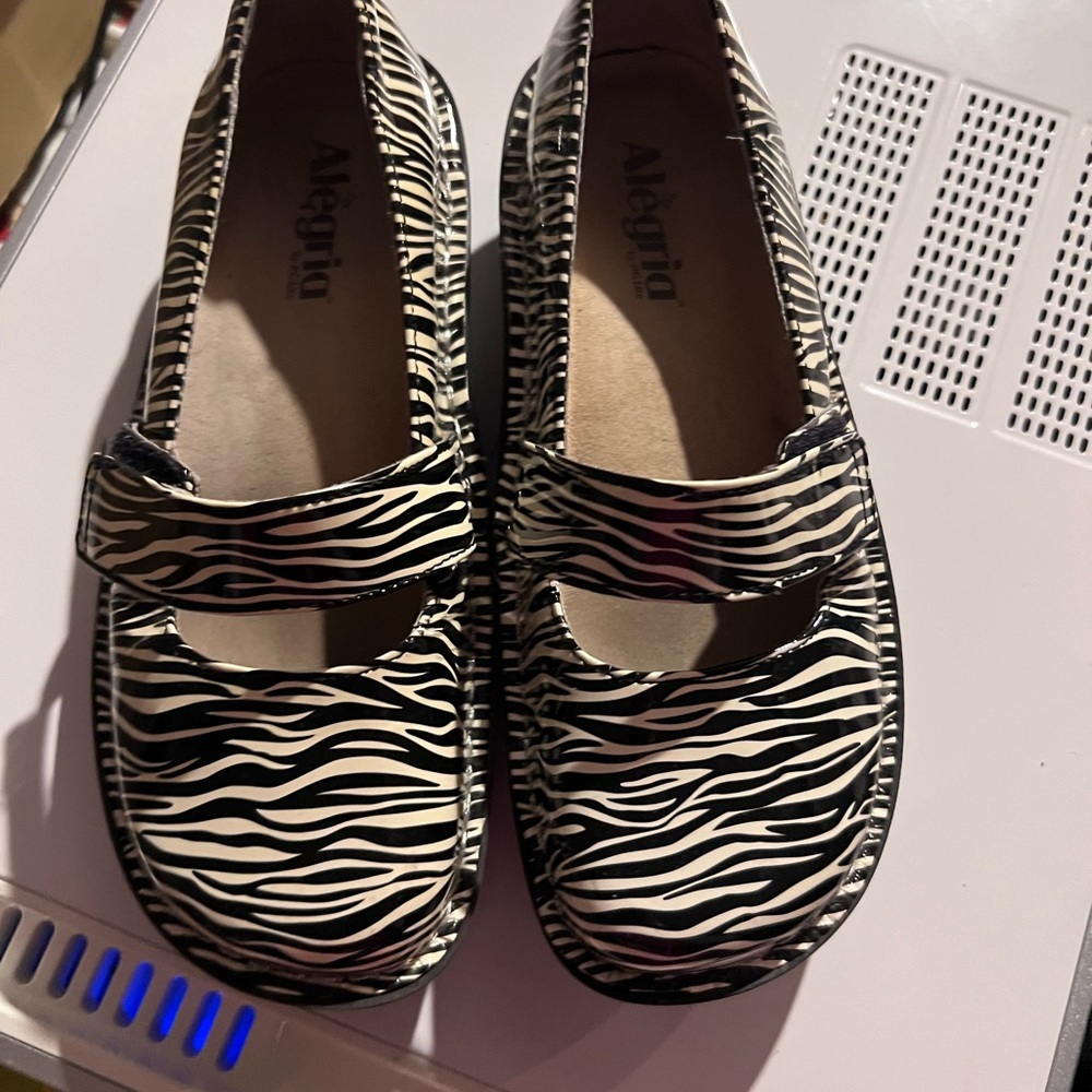 Alegria Nursing Shoes